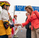 King Harald and Queen Sonja met both Chinese and Norwegian athletes. Photo: Heiko Junge / NTB scanpix 